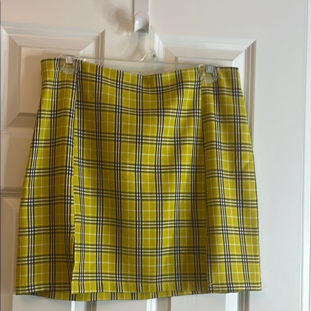 Amazon Yellow Black Mini Pencil Skirt